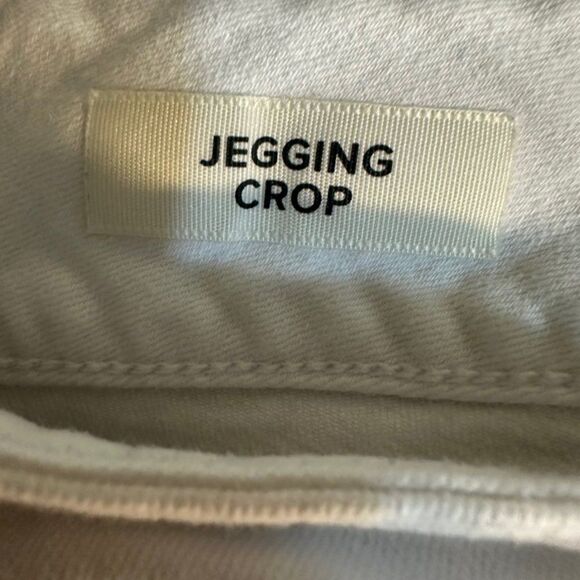 Torrid White Jeans Size 20 Inseam 22 inches Jegging Crop - Picture 12 of 14